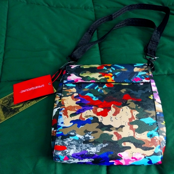 Sprayground Sliced and Diced Messenger Bag - Picture 2 of 4
